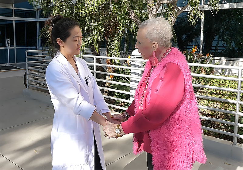 Dr. Hyo Park, Gynecologic Oncology checks up on her patient